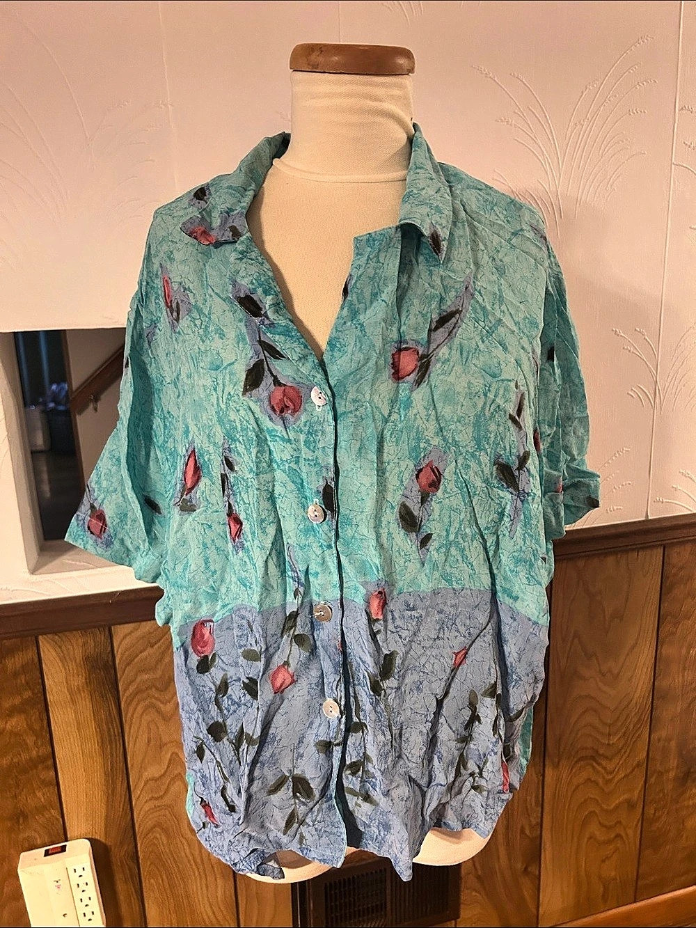 Carol Anderson II Floral Button Down in Turquoise & Blue